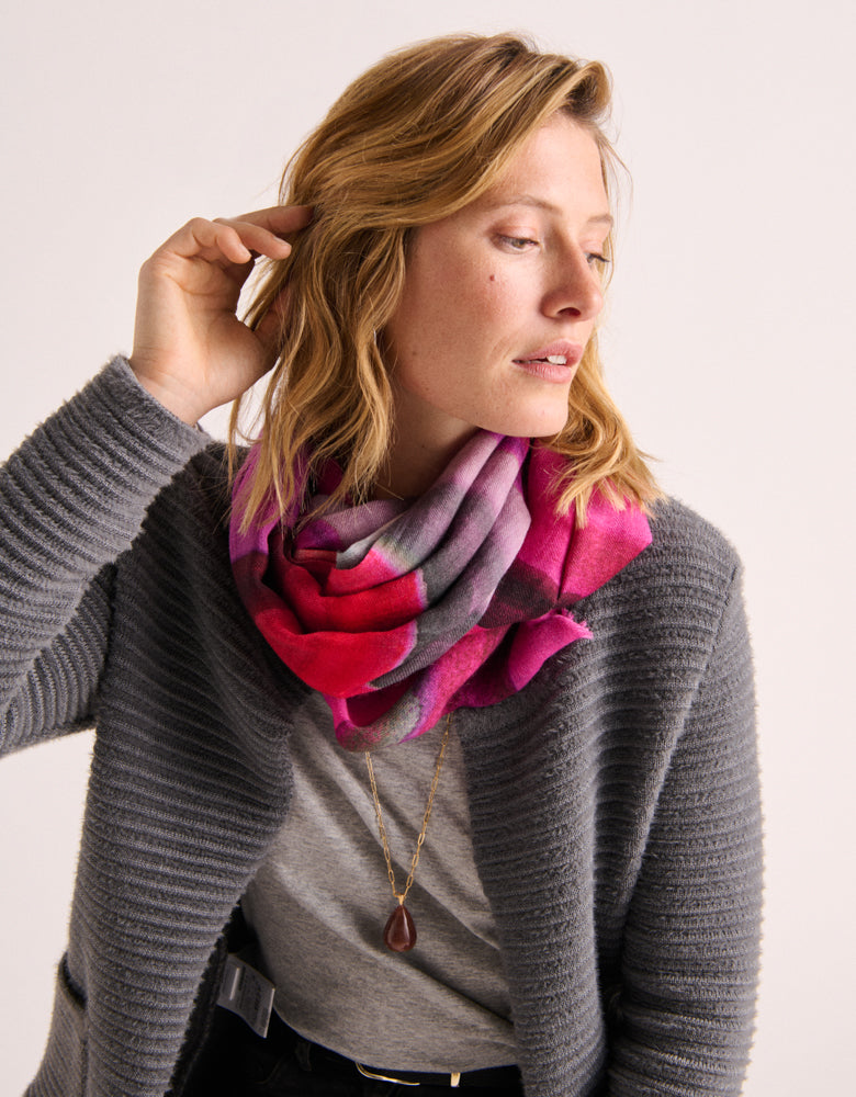 EMMA/88099/650 printed wool scarf