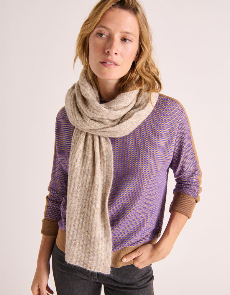 EXPRESS88/88261/781 knitted scarf