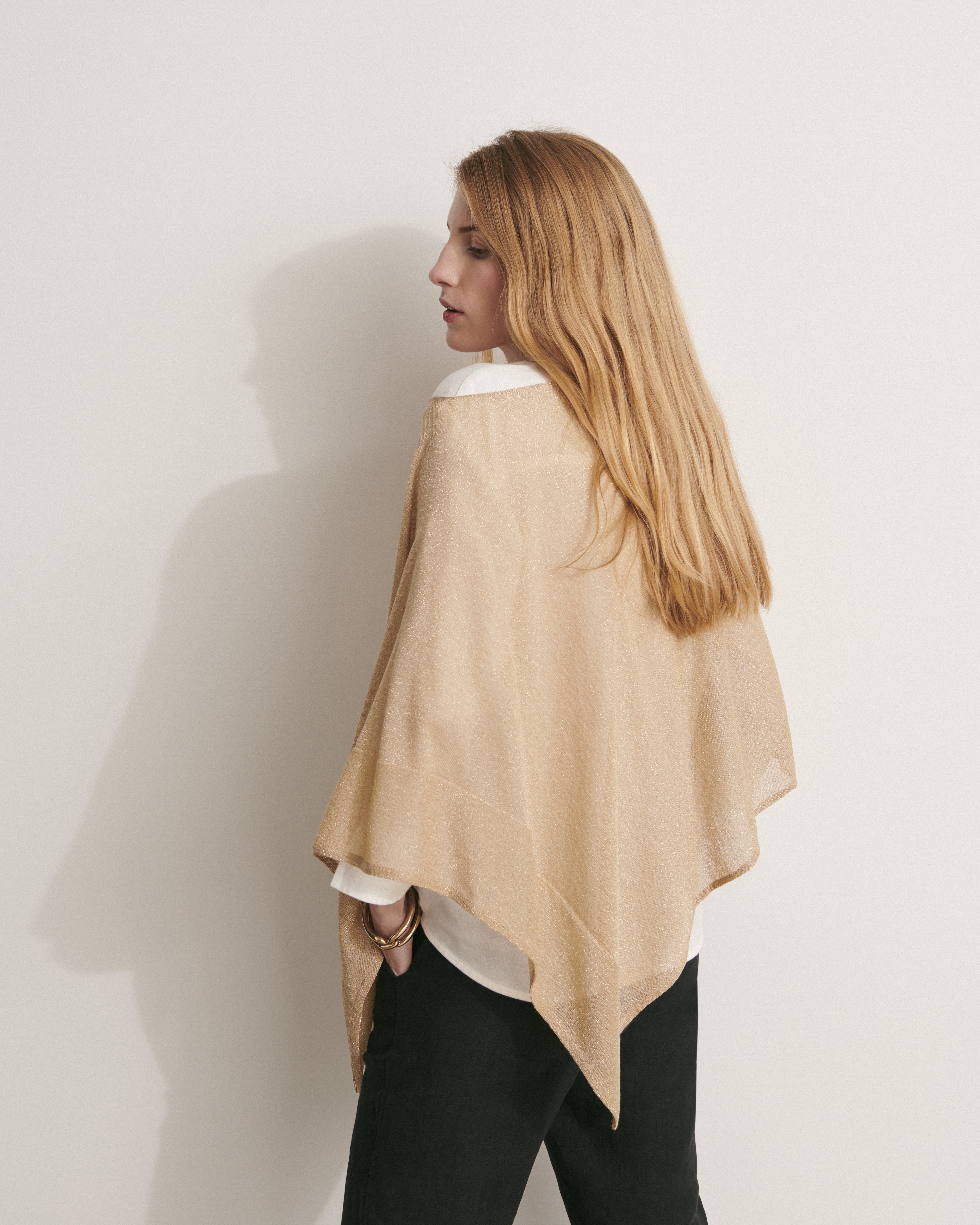 cape en maille jersey irisée beige champagne