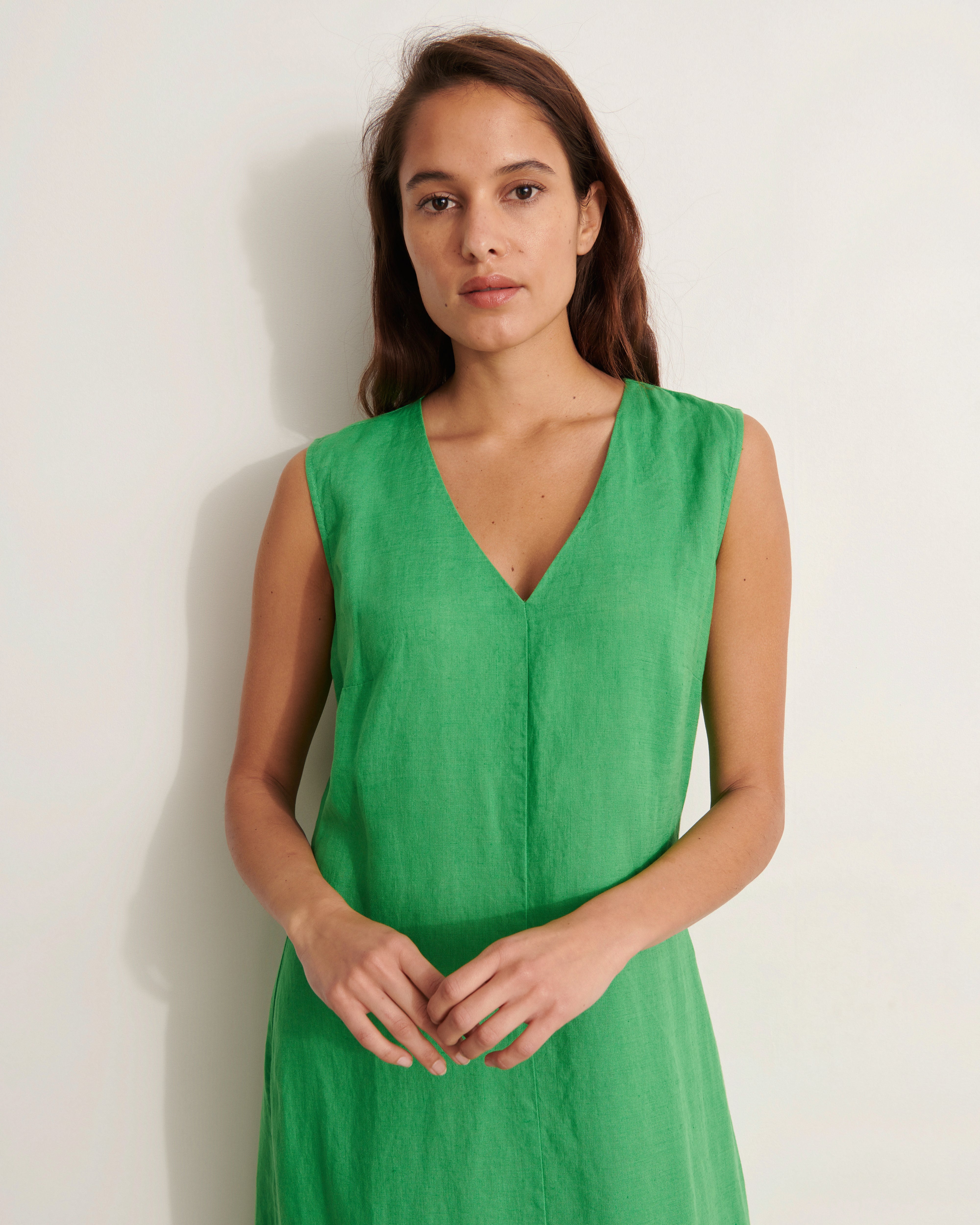 robe longue en lin lavé sans manches verte